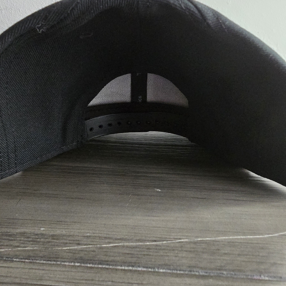 NHL Ducks Snapback - Picture 3 of 3
